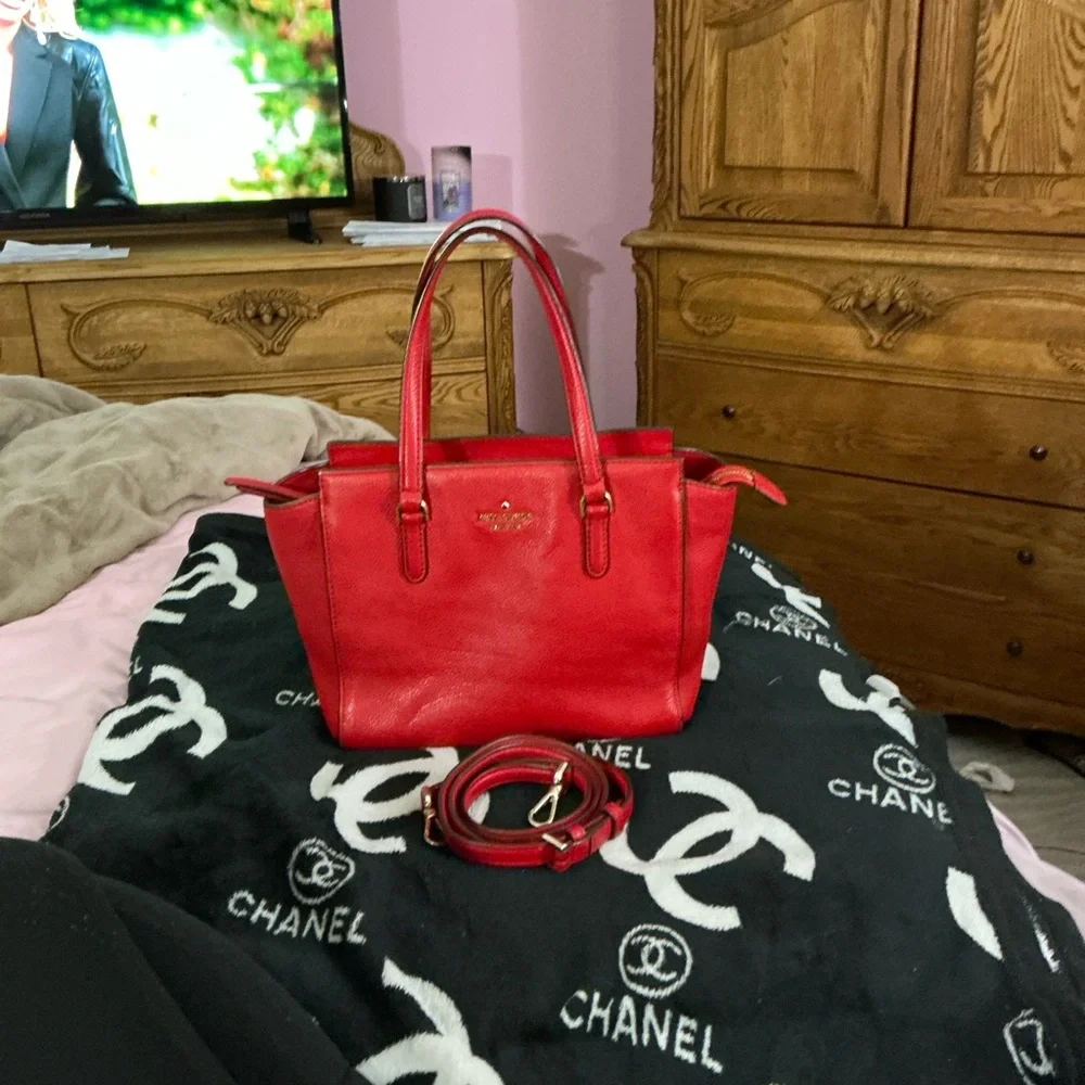 Kate Spade New York Cedar Hayden Satchel Model #S338